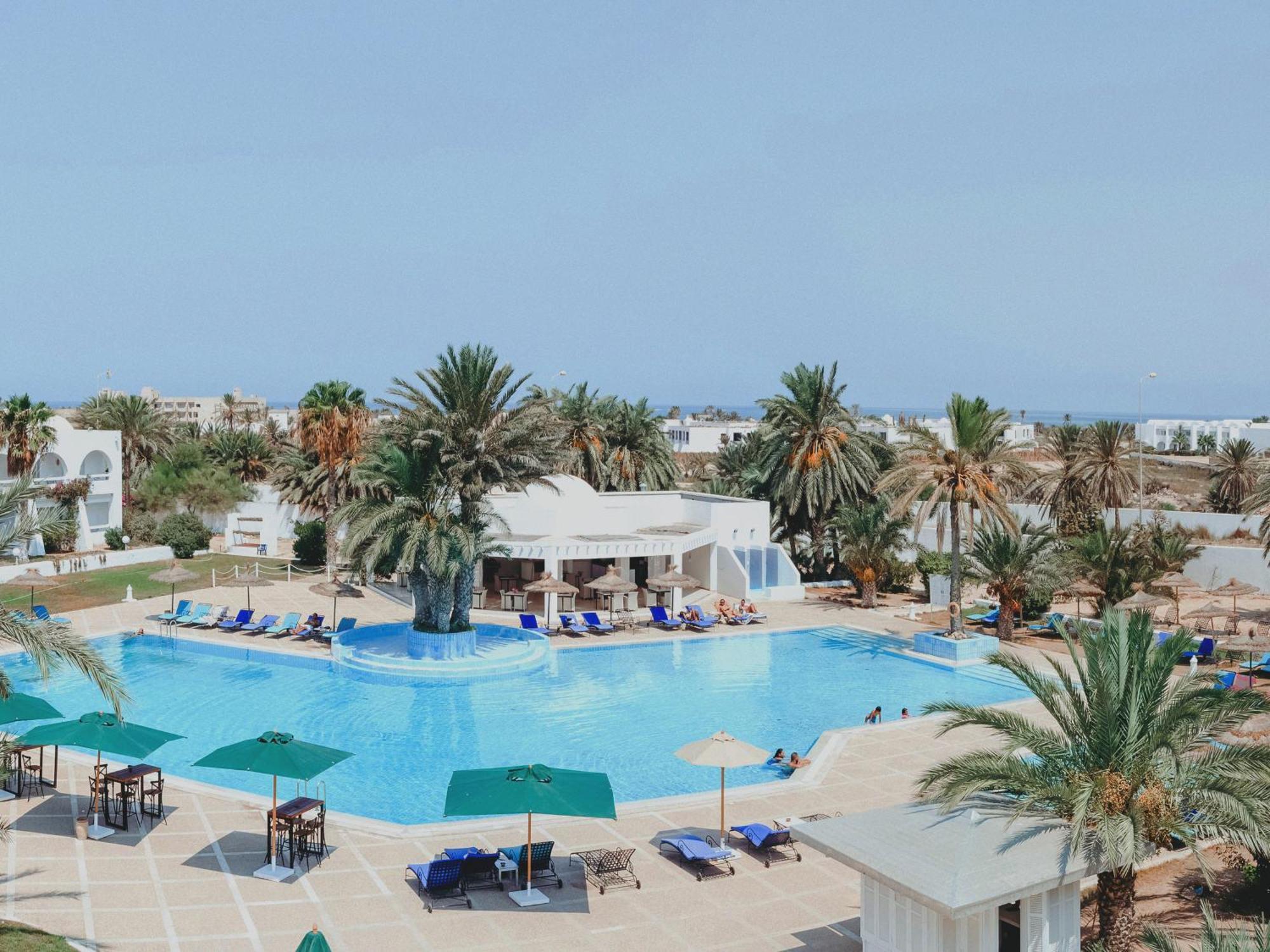 Hotel Bougainvillier Djerba Taguermess Luaran gambar